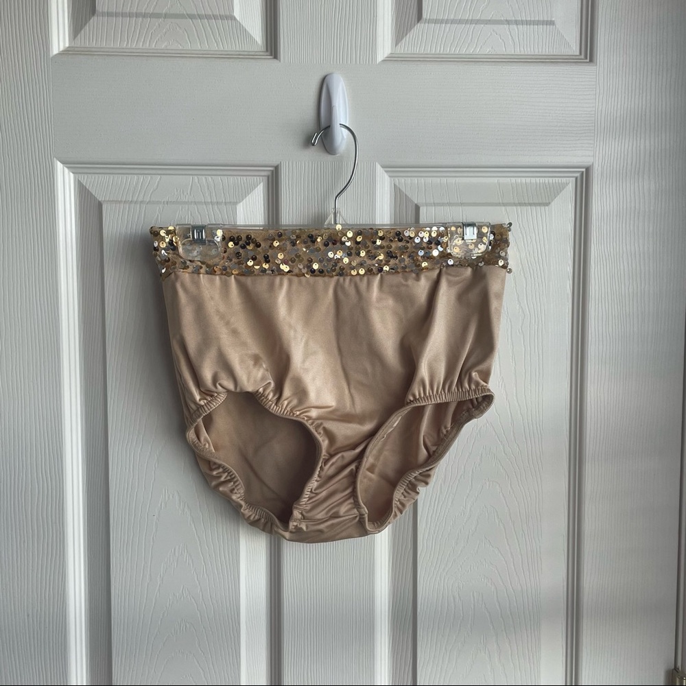 Kelle Two-piece Mesh Sleeve Costume - Picture 3 of 5
